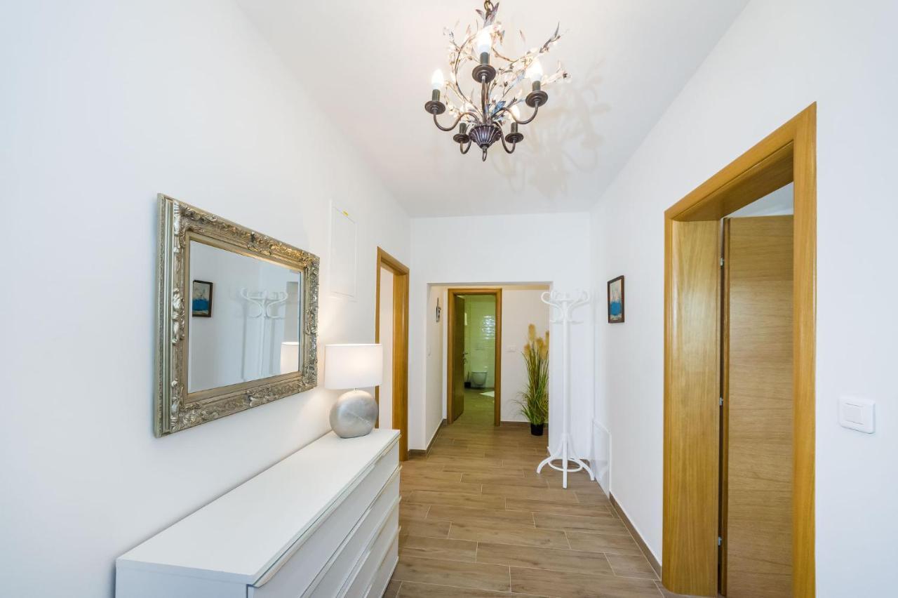 Alex 1 Apartmán