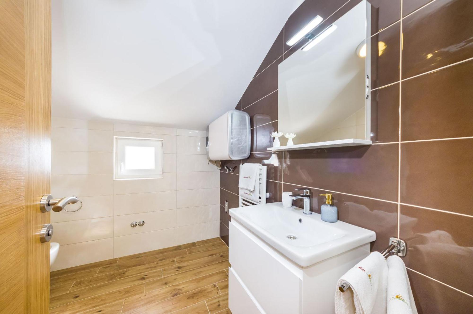 Alex 1 Apartman